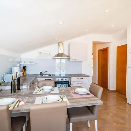 A2 Beautiful Apt W Magnificent View And Pool Use Novigrad (Dalmatia)