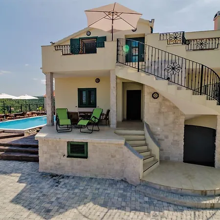 A2 Beautiful Apt W Magnificent View And Pool Use Apartman *